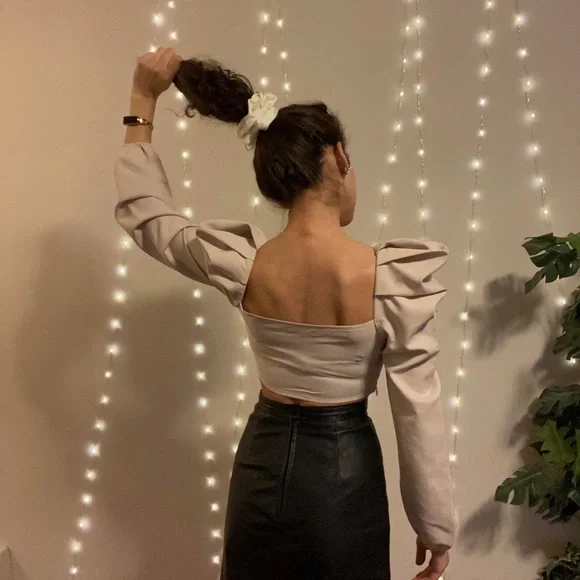 Missguided Beige Puff Sleeve Corset Top - Picture 3 of 4